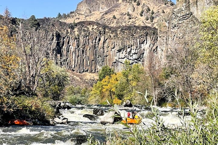 Upper Klamath Wards Canyon Half-Day Rafting — Class IV Rapids from Ashland photo 5
