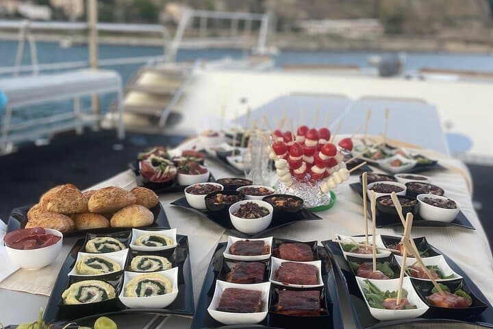 Sunset Boat Excursion in Taormina: Isola Bella, Blue Grotto & Mount Etna Views photo 6