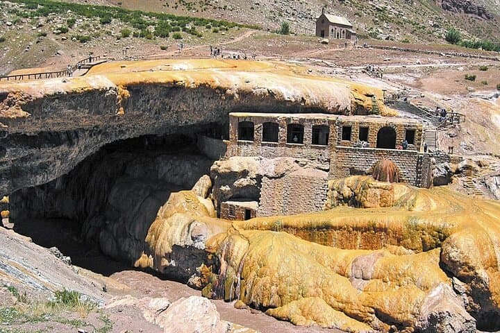 Andes High Mountain Tour from Mendoza: Puente del Inca and Aconcagua Lookout photo 2