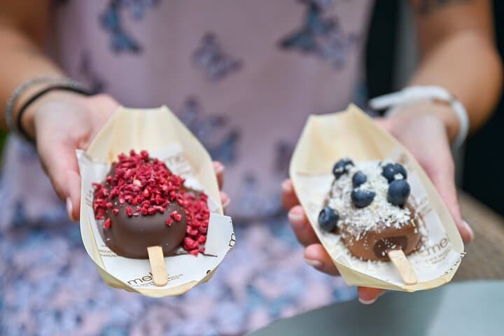 Private Notting Hill Photoshoot: Portobello Road & Westbourne Grove Photo Tour photo 5