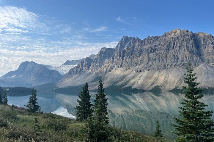 Private Guided Hike & Wellness in Banff — Custom Day Hikes Beyond Lake Louise photo 2