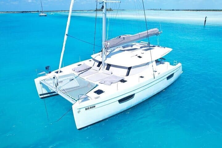 Private Catamaran Morning Sail to Pine Cay, Half Moon Bay & Little Water Cay photo 2