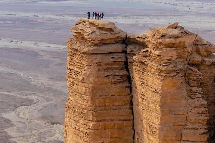 Edge of the World Private Sunrise & Sunset 4x4 Tour from Riyadh photo 1