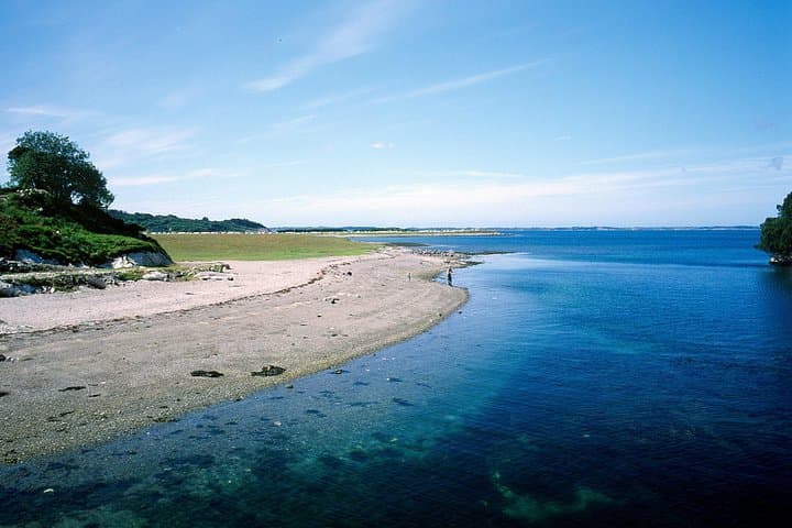 Herdla Island Walking Tour: WWII Ruins, Bird Sanctuary & Coastal Views photo 1