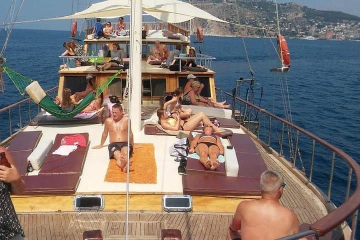 Alanya Relaxing Boat Tour — Lunch, Sea Caves & Swimming at Cleopatra Beach photo 5
