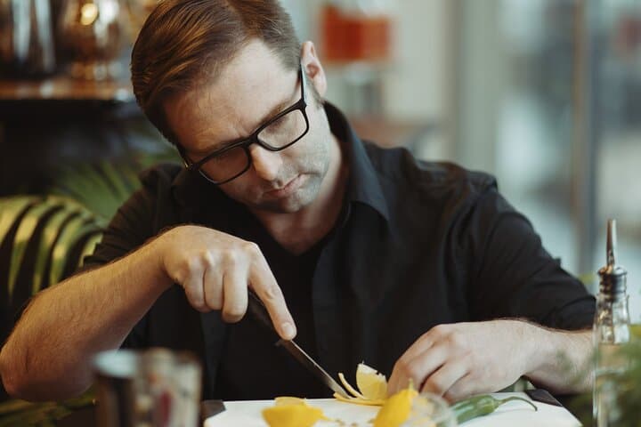 Hands-On Cocktail Class in Seattle — Learn to Shake, Stir, and Craft Signature Drinks photo 5