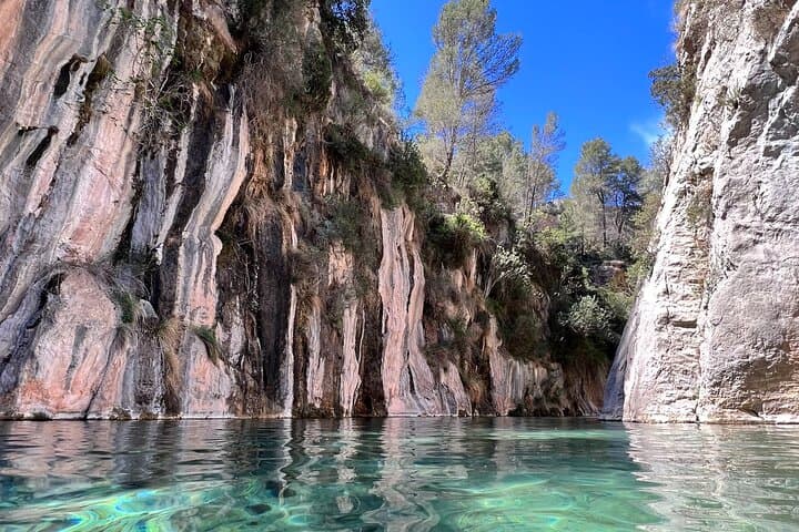 Montanejos Black Lagoon and Healing Waters Day Tour photo 4