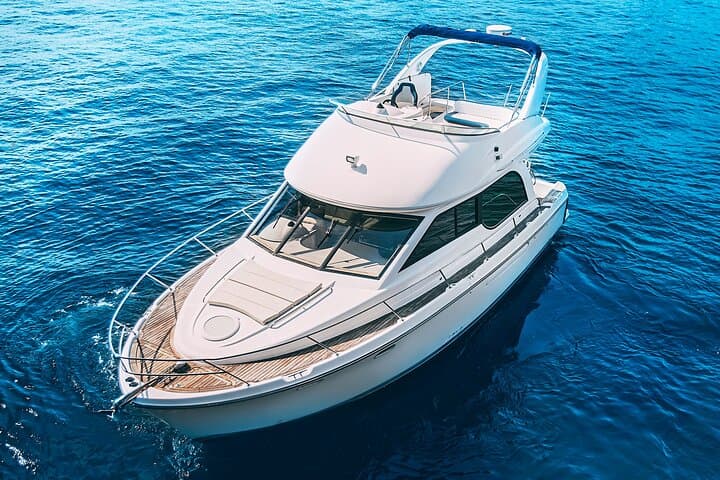 Private Yacht Charter to Isla Mujeres from Cancun — Meridian 40FT photo 1
