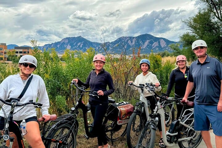 Discover Boulder by eBike: A Joyride Through Urban Trails and Mountain Views