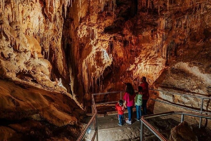 Fig Tree Cave Self-Guided Tour at Wombeyan Caves Reserve photo 3