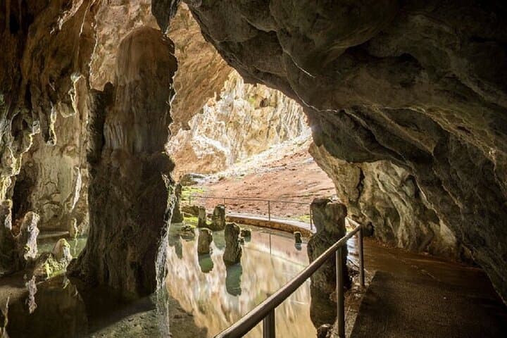 Explore South Glory Cave at Yarrangobilly — Self-Guided Limestone Cave Tour photo 2