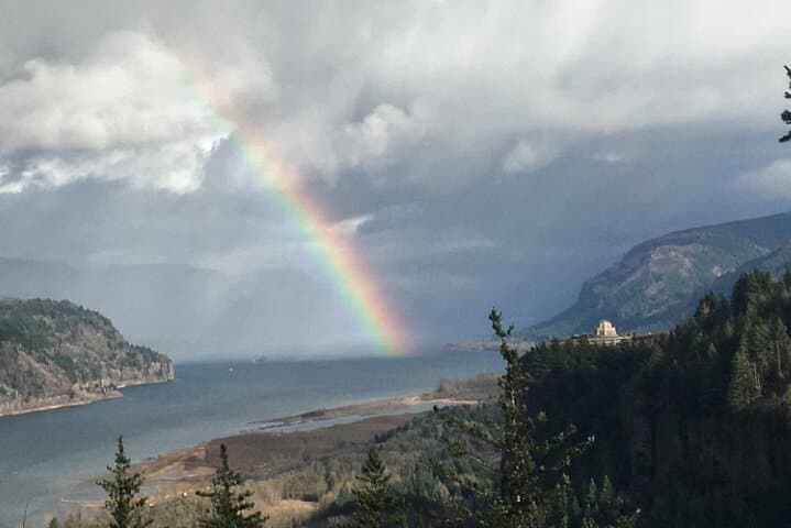 Multnomah Falls and Columbia River Gorge Half-Day Hiking Tour — Waterfalls, Basalt & Vista Guide photo 6
