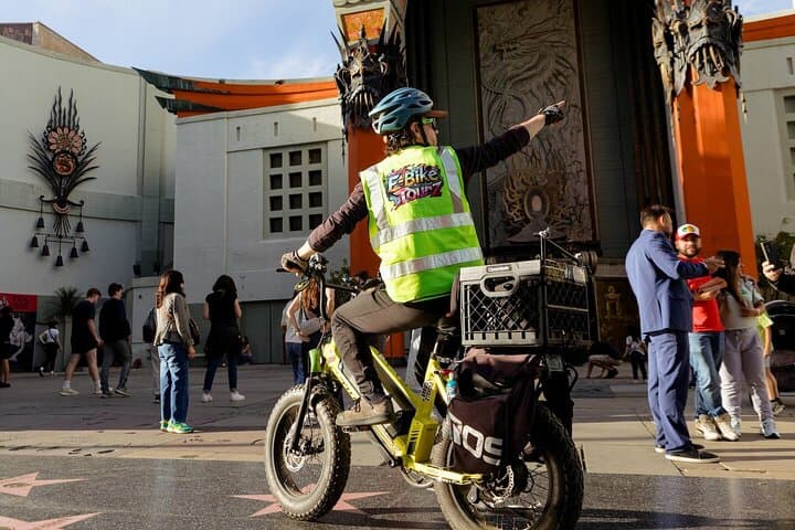 Griffith Observatory and Hollywood Sign Private E-Bike Tour — Hollywood Hills by E-Bike photo 2