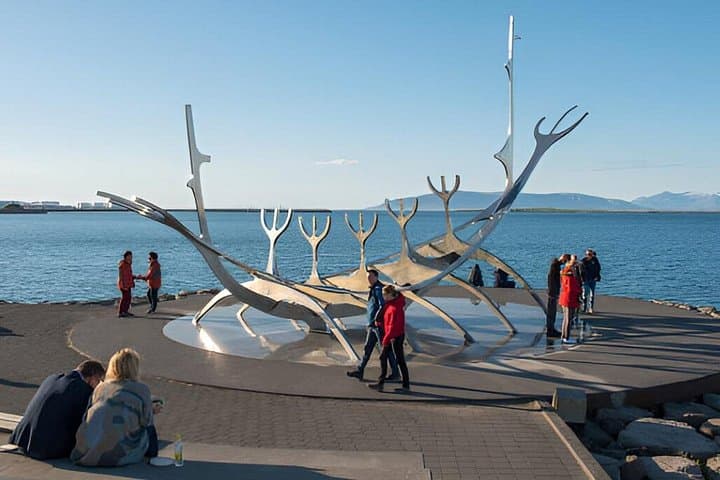 Private Reykjavik City Tour — Hallgrimskirkja, Harpa & Sun Voyager (Multi-Language Guides)