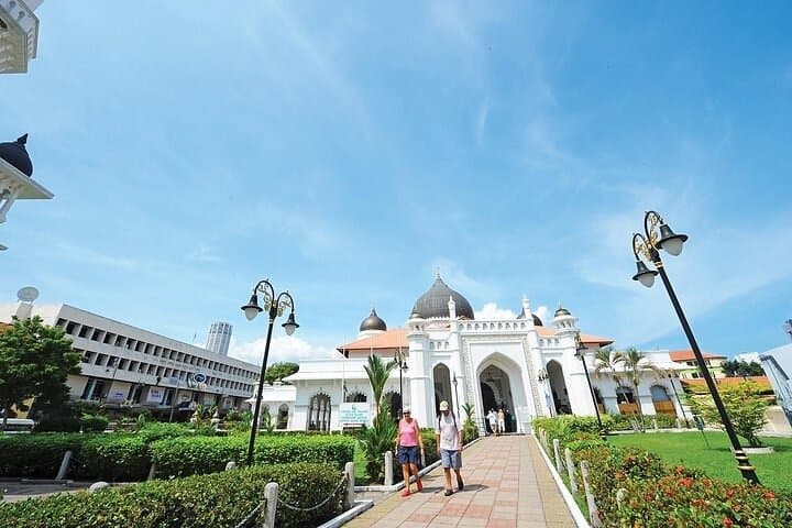 Penang Half-Day: George Town Heritage Tour & Tropical Fruit Farm Visit photo 5