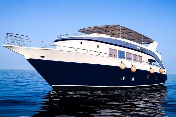 Luxury Private Boat Cruise to Orange Island — Hurghada Red Sea Day Trip