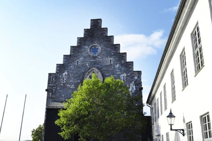 Explore Bergen’s Historic Bryggen and Panoramic Fløyen Views: A Perfect Fjord City Shore Excursion photo 6