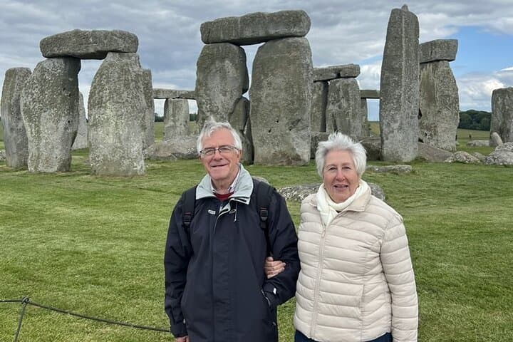 Private Chauffeur Day Trip to Stonehenge and Windsor Castle from London photo 2