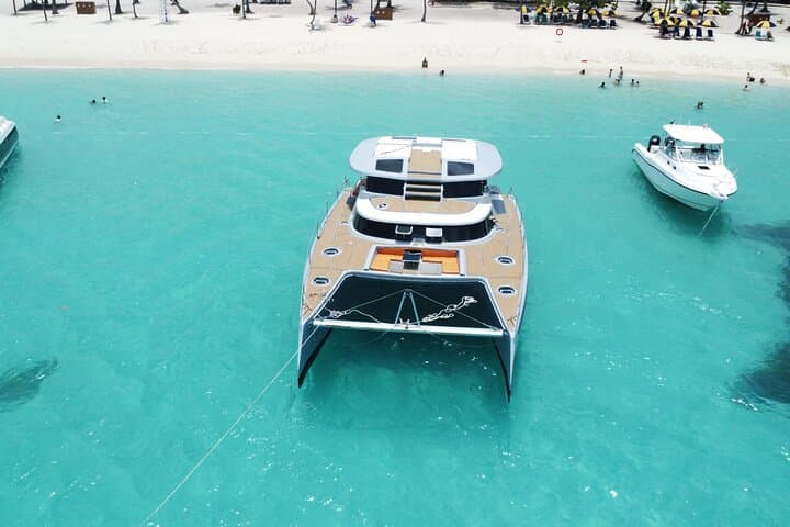 Private Yacht to Isla Saona & Palmilla Natural Pool — Full-Day Luxury from Bayahibe photo 2