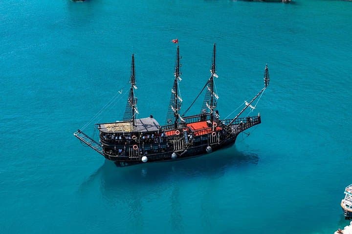 Vlora Pirate Ship Tour: Day Cruise to Sazan Island & Karaburun Peninsula