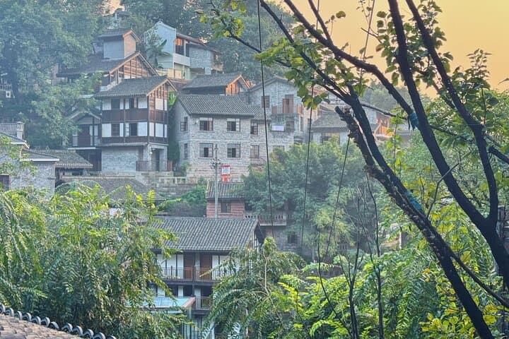 Decoding Chongqing: A Vertical Urban Hike from Great Hall to the Yangtze Cableway