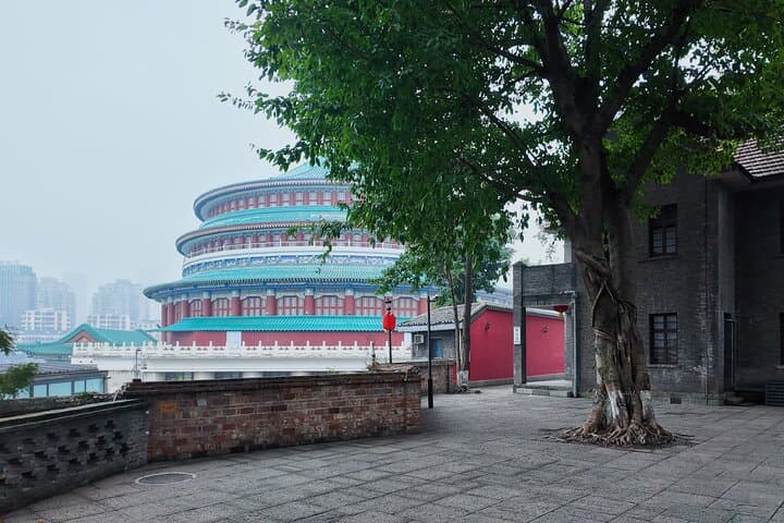 Decoding Chongqing: A Vertical Urban Hike from Great Hall to the Yangtze Cableway photo 5