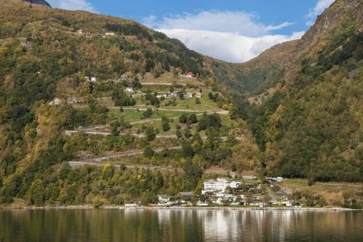 Geiranger Skywalk: Mount Dalsnibba & Eagle Road Scenic Drive photo 2