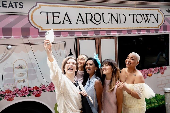 Tea Around Town NYC: Mobile Tea Room Sightseeing Bus Tour