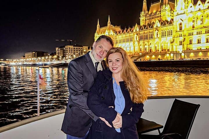 Budapest Beer Cruise: 60-Minute Danube Sightseeing with Unlimited Local Beer photo 4