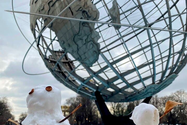 7-Train to Queens: Visit Corona & Flushing Meadows photo 3