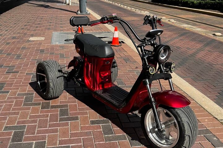 Cruise Downtown Houston on a Premium 2-Seater Trike — Self-Guided Tour photo 3