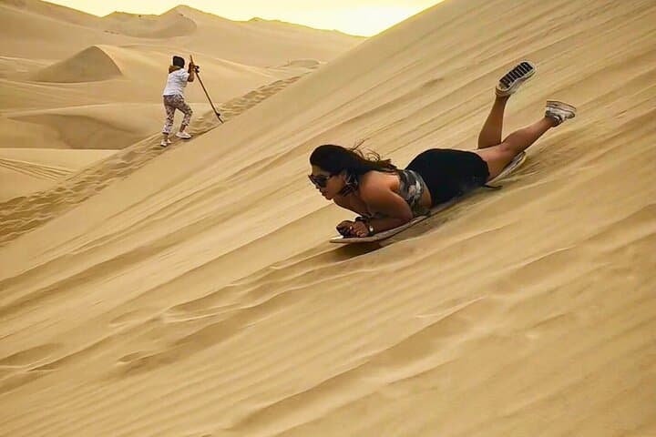Huacachina Dune Buggies and Sandboarding at Sunset: Ica Desert Adventure photo 4