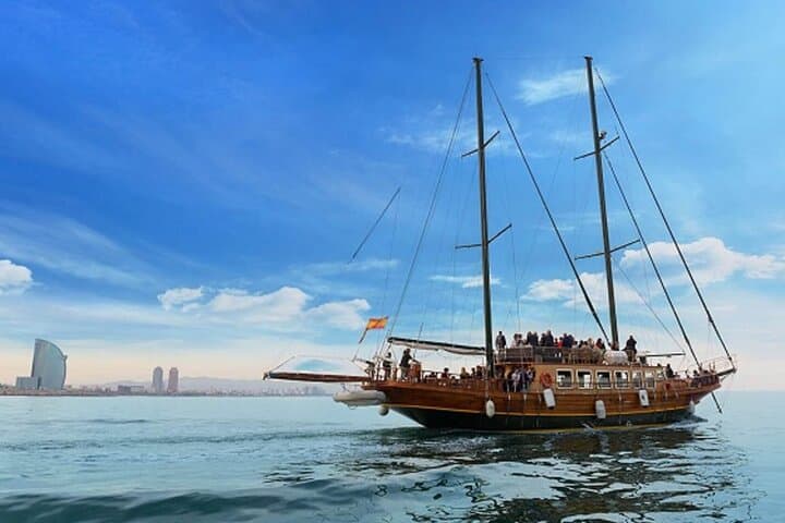 Barcelona Catamaran Cruise: Two-Hour Sail with Drink and Local Tapa photo 2