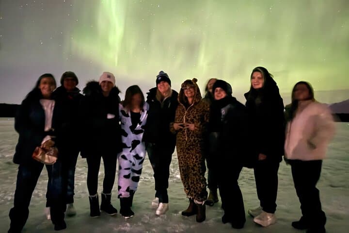 Anchorage Northern Lights Quest: Guided Aurora Chase with Multi-Night Coverage photo 3
