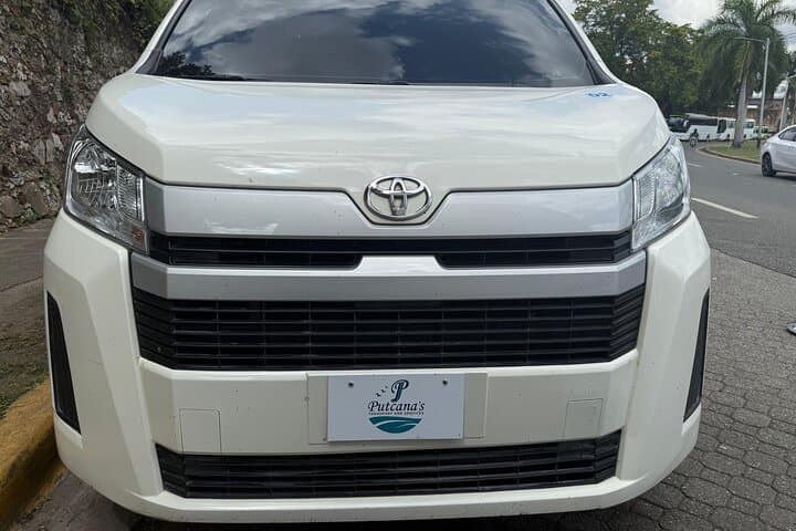 Private Punta Cana Airport Transfer: Luxury SUV & Minivan Service photo 5