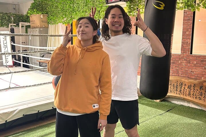 Osaka Boxing and Neighborhood Walk: 2-Hour Active Local Experience photo 3