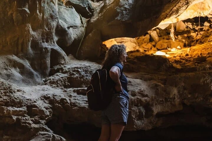 Halong Luxury Yacht Day Cruise: Saquila Yacht to Sung Sot Cave & Titop Island photo 3