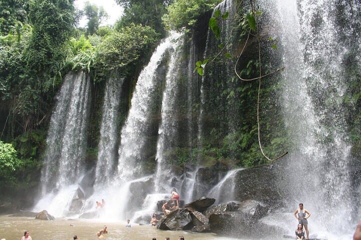 Phnom Kulen Waterfall & Thousand Lingas: Full-Day Kulen Mountain Private Tour