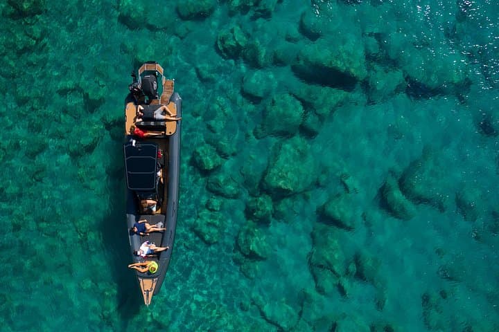 Private Boat Tour to Polyaigos — Swim Kalogeros Bay & See the Lighthouse from Sifnos