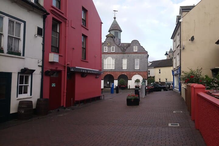 Electric Bike Tour Around Kinsale Harbour: Charles Fort, Sandycove & Coastal Views