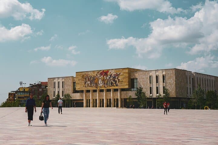 Tirana One-Day Cycling Tour: Skanderbeg Square to New Bazaar by Bike