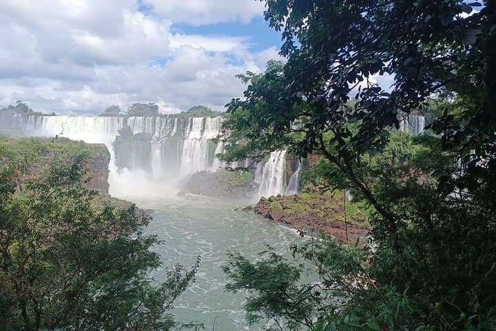 Iguassu Falls in One Day: Private Tour of Brazil and Argentina Sides photo 5