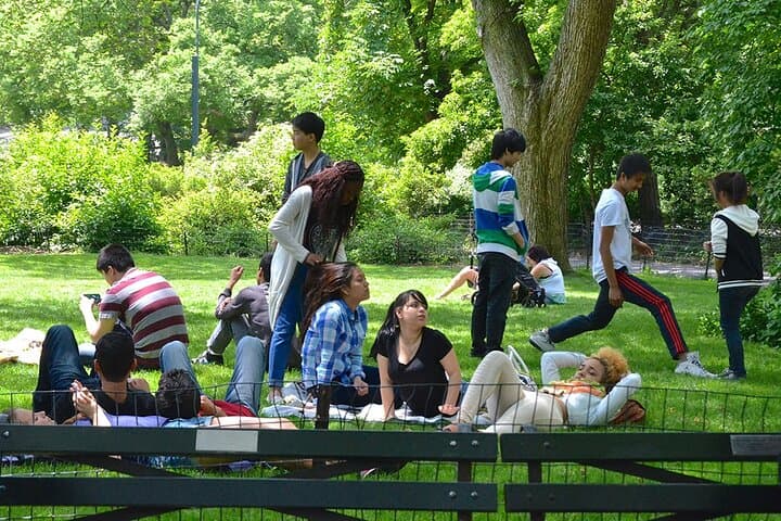 Central Park Selfie Photo Tour — 2‑Hour Guided Mobile Photography Walk photo 5