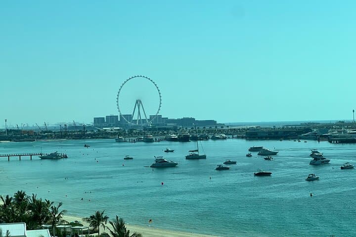 Panoramic Heights: The View at The Palm and Dubai City Essentials photo 3
