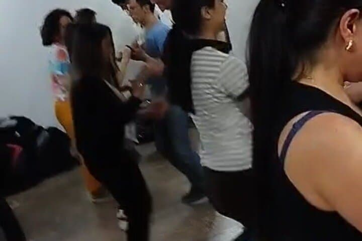 Learn Salsa in Bogotá: 2-Hour Beginner Group Class in La Candelaria photo 3