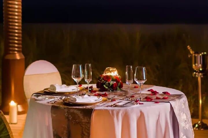 Private Romantic Cabana Beach Dinner on Palm Jumeirah, Dubai photo 6