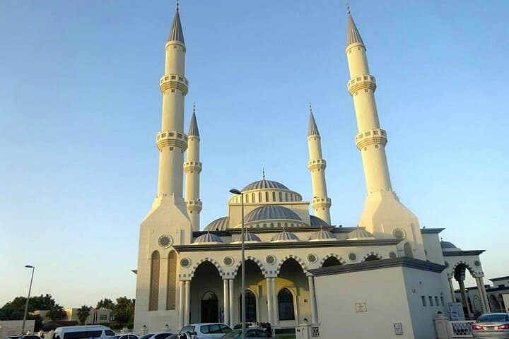 Dubai Private City Tour: Burj Khalifa, Blue Mosque & Hidden Souks photo 2