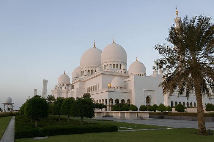 Dubai to Abu Dhabi Day Trip: Sheikh Zayed Grand Mosque, Louvre & Etihad Towers photo 1