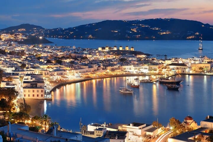 Private 4-Hour Mykonos Island Tour: Chora, Windmills & Kalafatis Beach photo 4