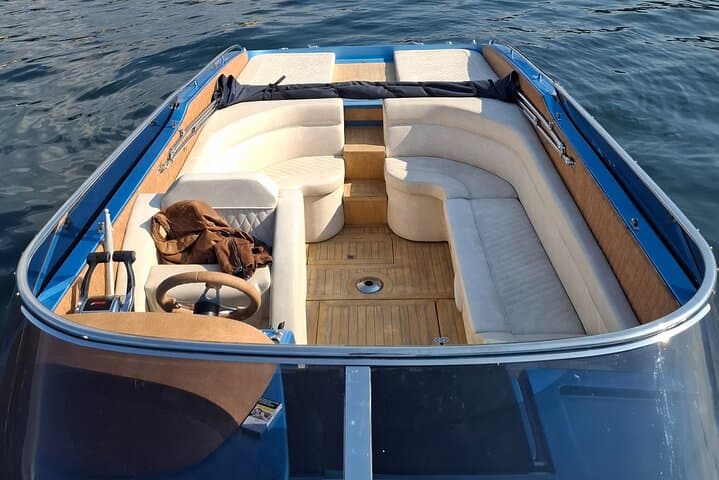 Private Speedboat Grand Tour of Lake Como: Como to Bellagio, Varenna & Swim photo 3